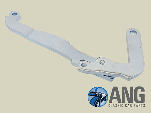 HANDBRAKE OPERATING LEVER (RIGHT HAND REAR) ; SE6A, SE6B, SE8 &#39;76&gt;