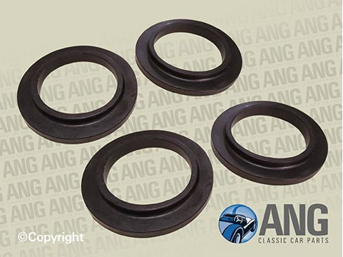 REAR COIL SPRING RUBBER MOUNTS ; STAG MkI & II
