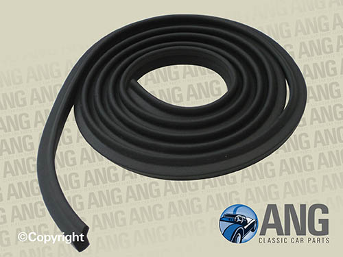 SPARE WHEEL COVER RUBBER SEAL ; TR2, TR3 & TR3A